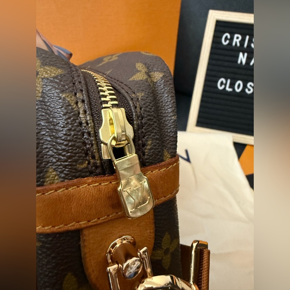Louis Vuitton Monogram Crossbody Bag in Brown and Tan - Picture 5 of 16